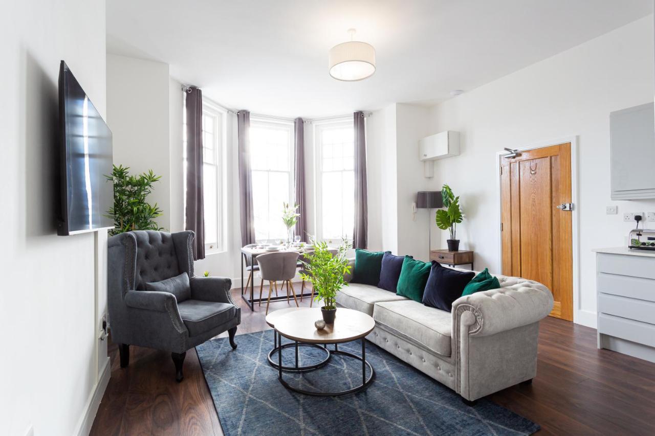 סאות'אנד און סי The Regency By Sorted Stay מראה חיצוני תמונה